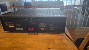 NAD 2700 (Stereo Power Amplifier)