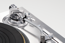 Load image into Gallery viewer, Technics SL-1200G
